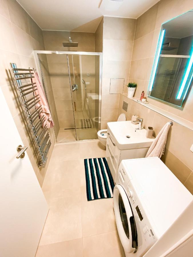 Lovely Studio Apartment, Free Parking 1,55 Hight Prag Eksteriør billede